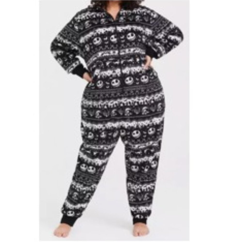 Disney Torrid Jack Skellington  Nightmare Before Christmas Onesie  NWT  Size 3/4